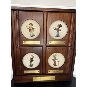 Hummel "The Little Music Makers" Collection Wooden Display 4 Figurines 1984-1987